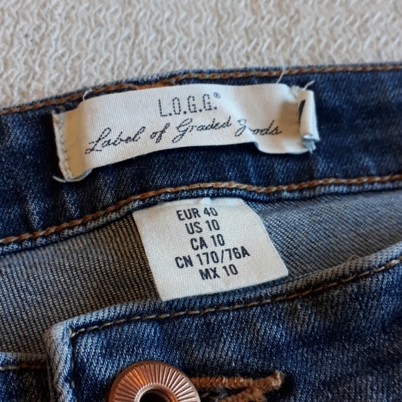 H&M Jeans 10 - Picture 2 of 3